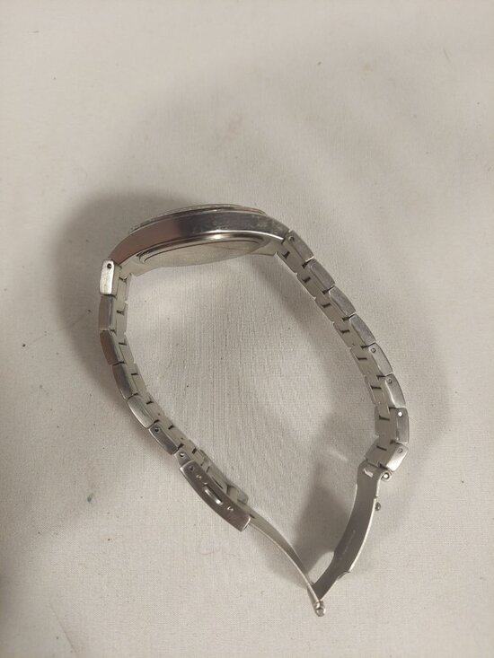 Guess Watch Waterpro Rhinestone Leopard Silver Link Watch NOS Vintage